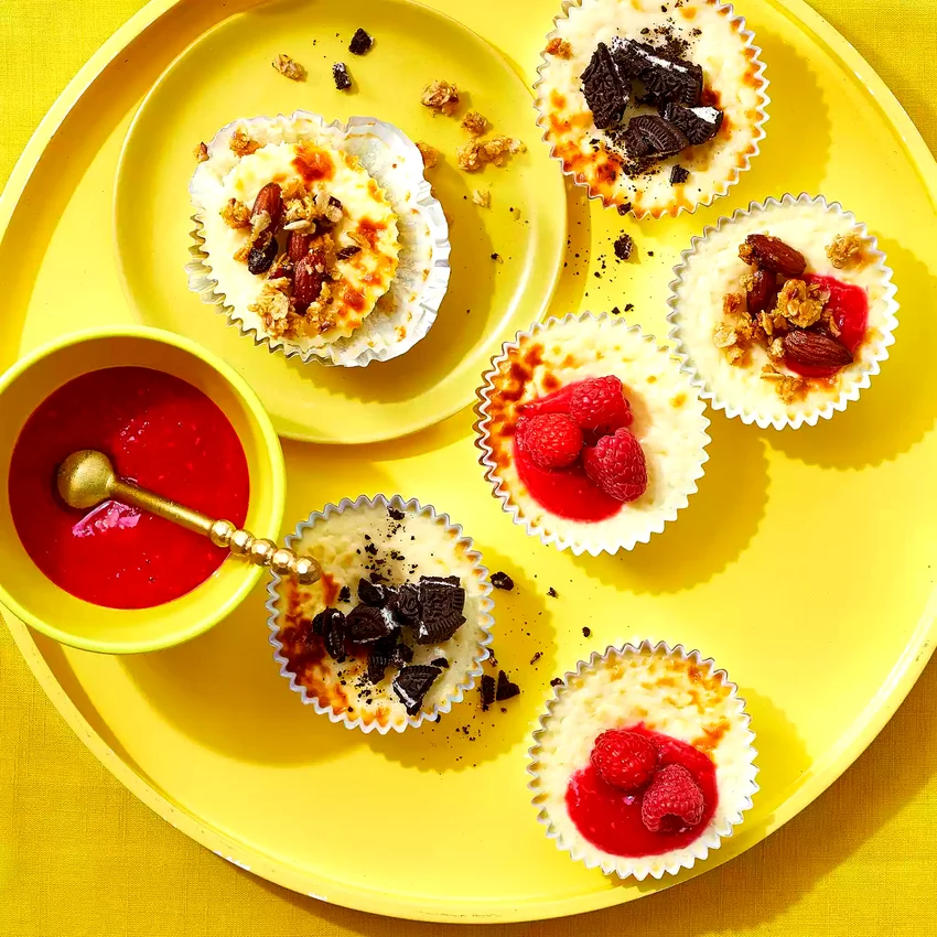 Air-Fryer Mini Cheesecakes