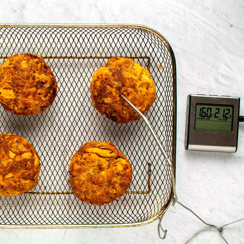 Air-Fryer Salmon Cakes