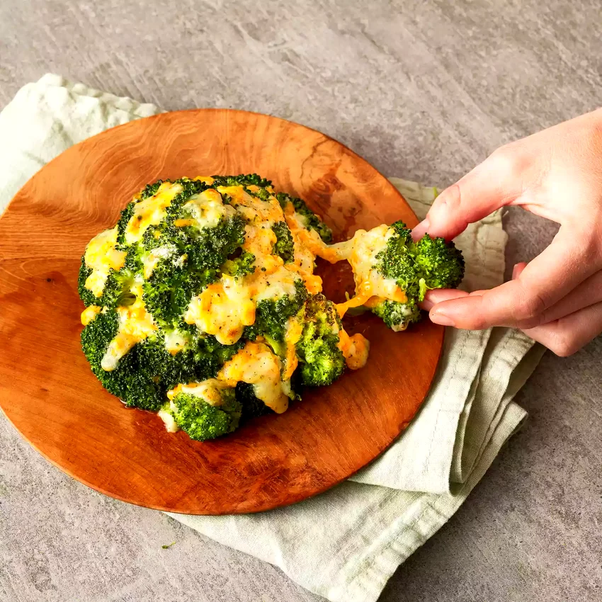 Cheesy Pull-Apart Broccoli with Cheddar