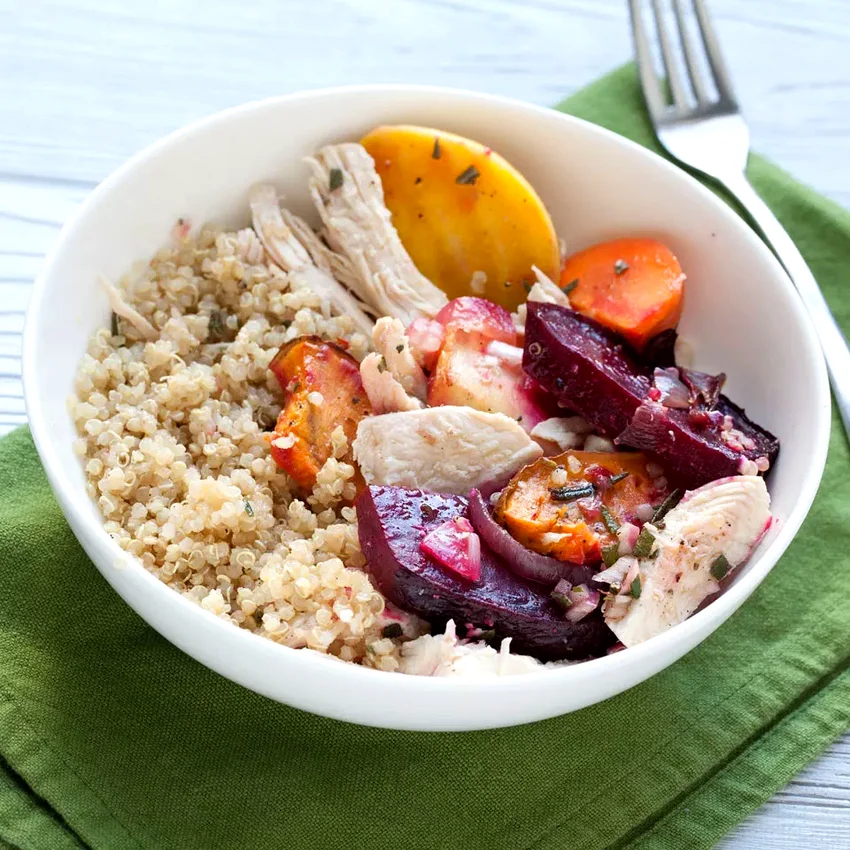 Chicken, Quinoa & Veggie Bowl