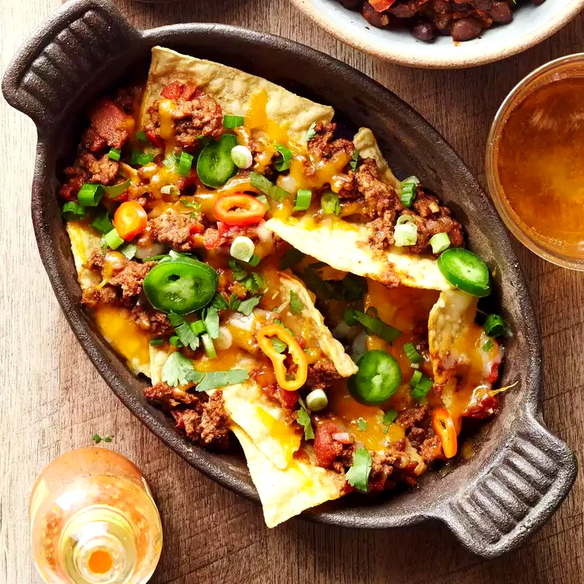 Chili-Cheese Nachos