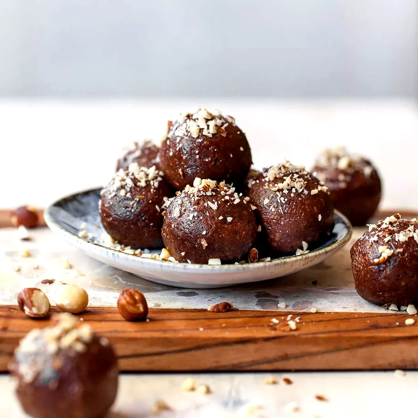 Chocolate-Hazelnut Energy Balls