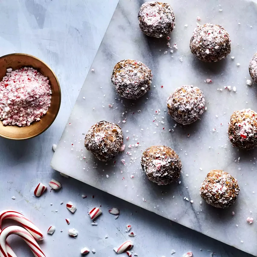 Chocolate-Peppermint Energy Balls
