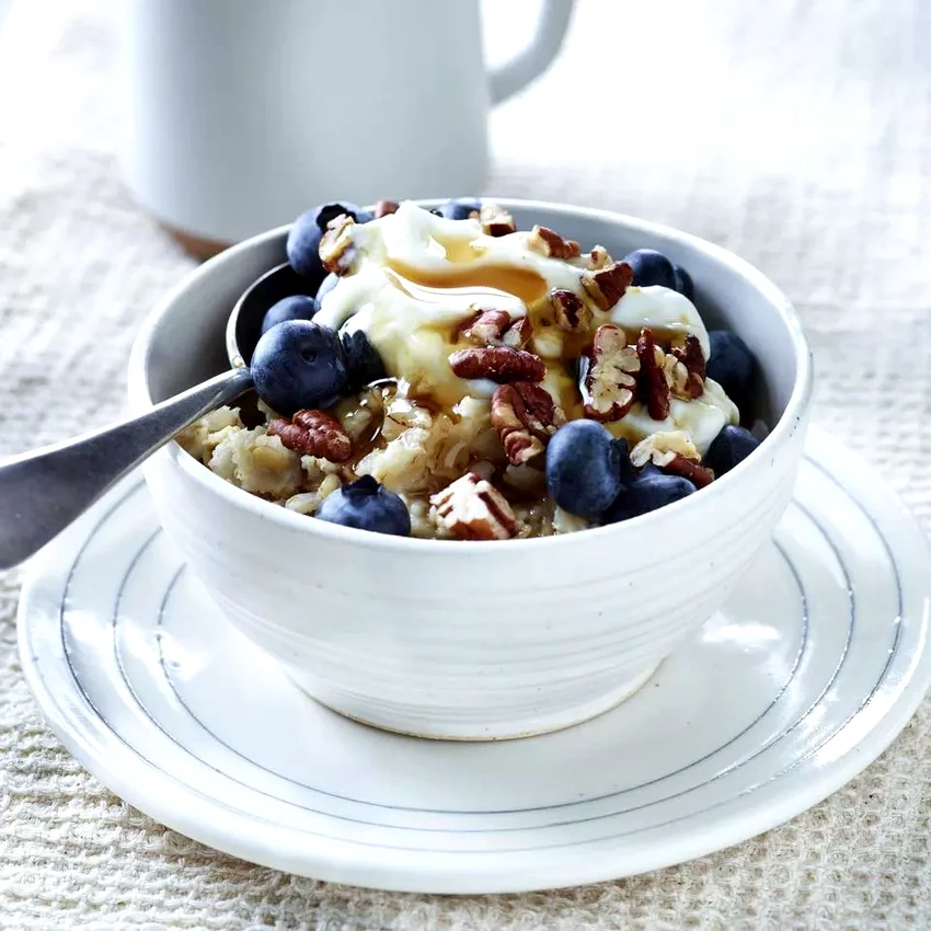 Creamy Blueberry-Pecan Oatmeal
