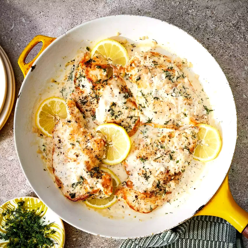 Creamy Lemon & Dill Skillet Chicken