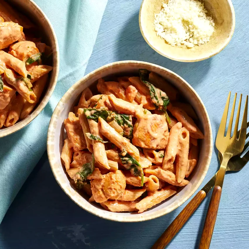 Creamy Penne alla Vodka with Chicken & Spinach