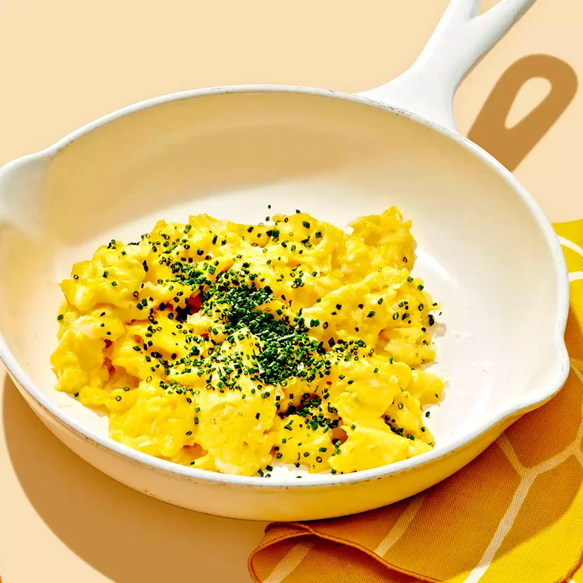 Creamy Scrambled Eggs with Chives