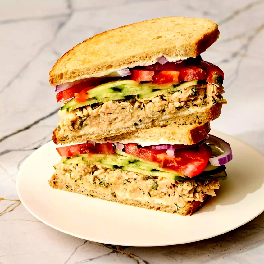 Cucumber-Salmon Salad Sandwich