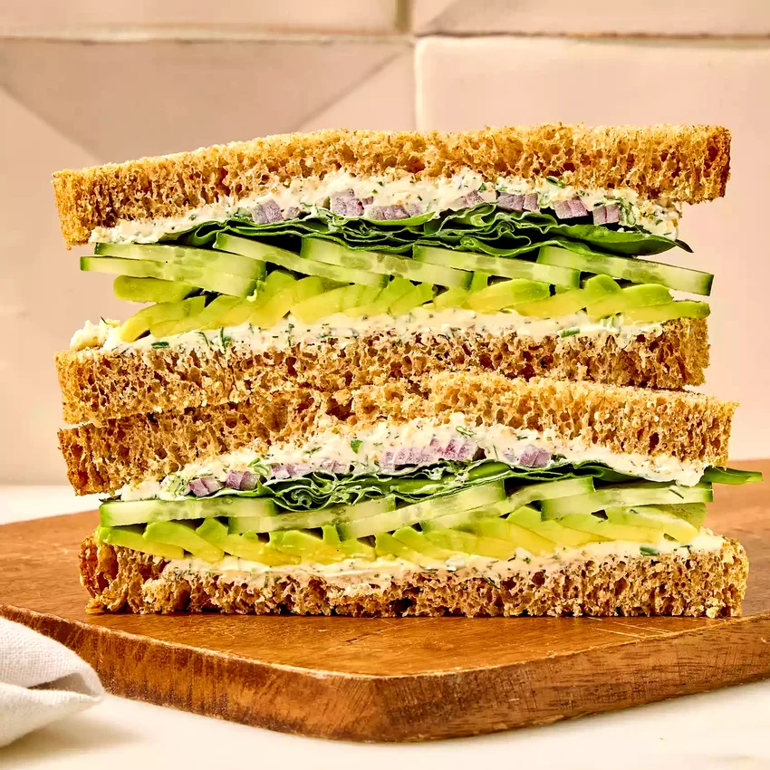 Cucumber-Spinach Sandwich