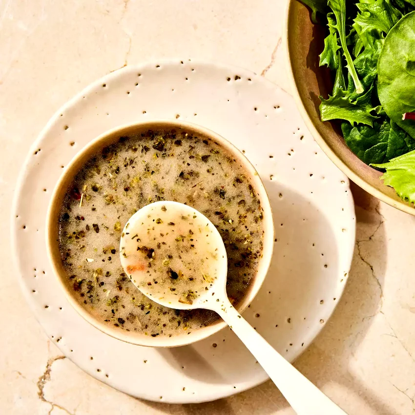 Easy & Healthy Homemade Italian Dressing