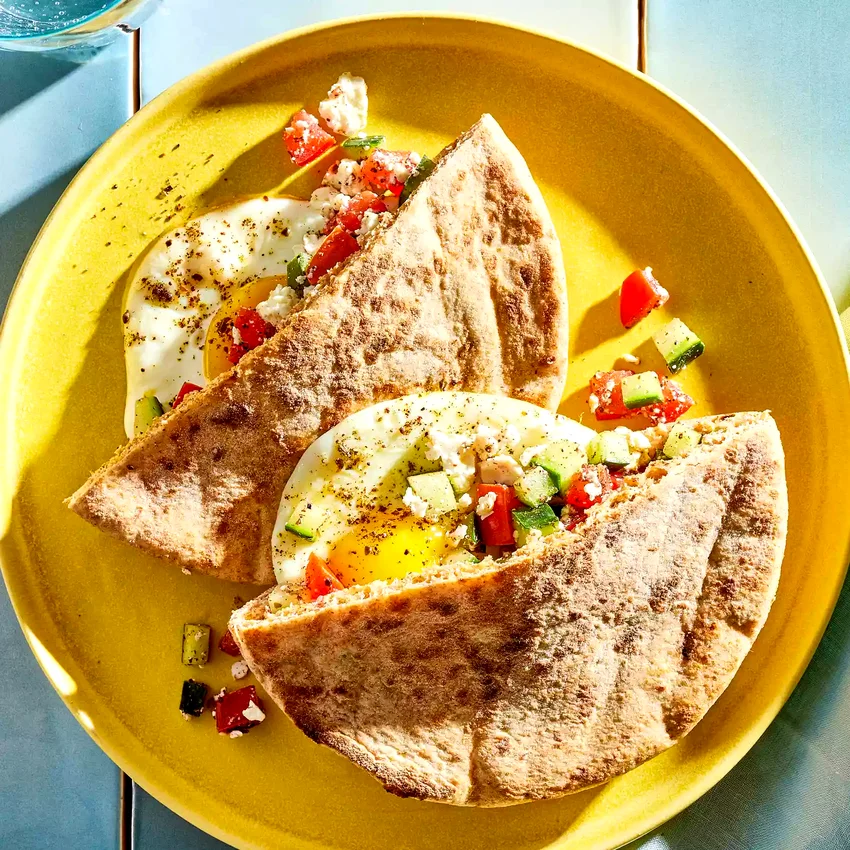 Egg, Tomato & Feta Breakfast Pita