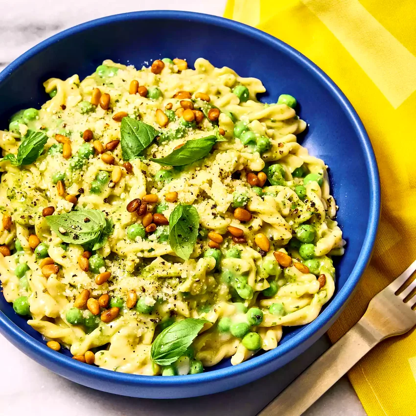 High-Protein Pasta with Peas