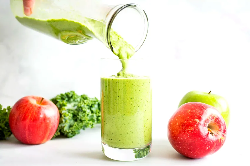 Kale & Apple Smoothie
