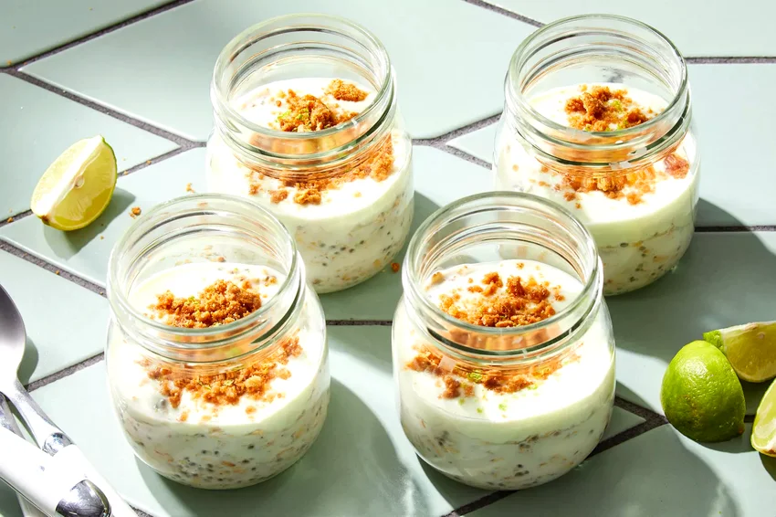 Key Lime Pie–Inspired Overnight Oats