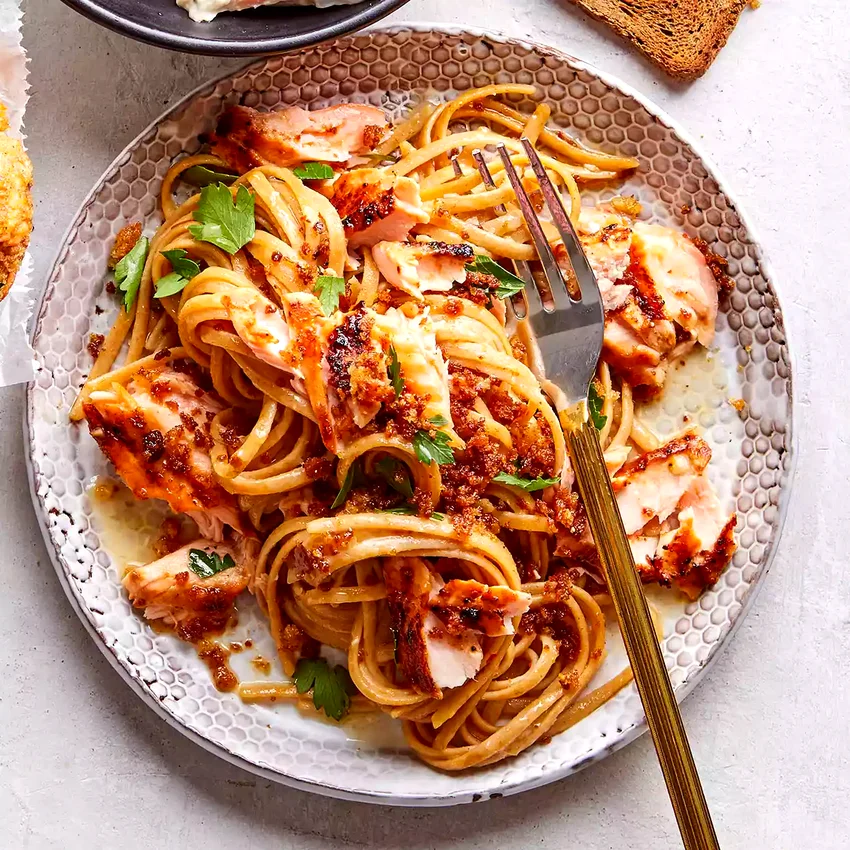 Lemon-Garlic Pasta with Salmon