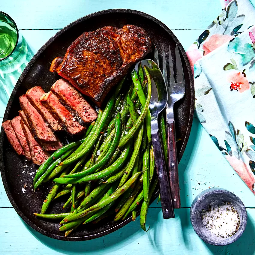 Lemon-Garlic Steak & Green Beans