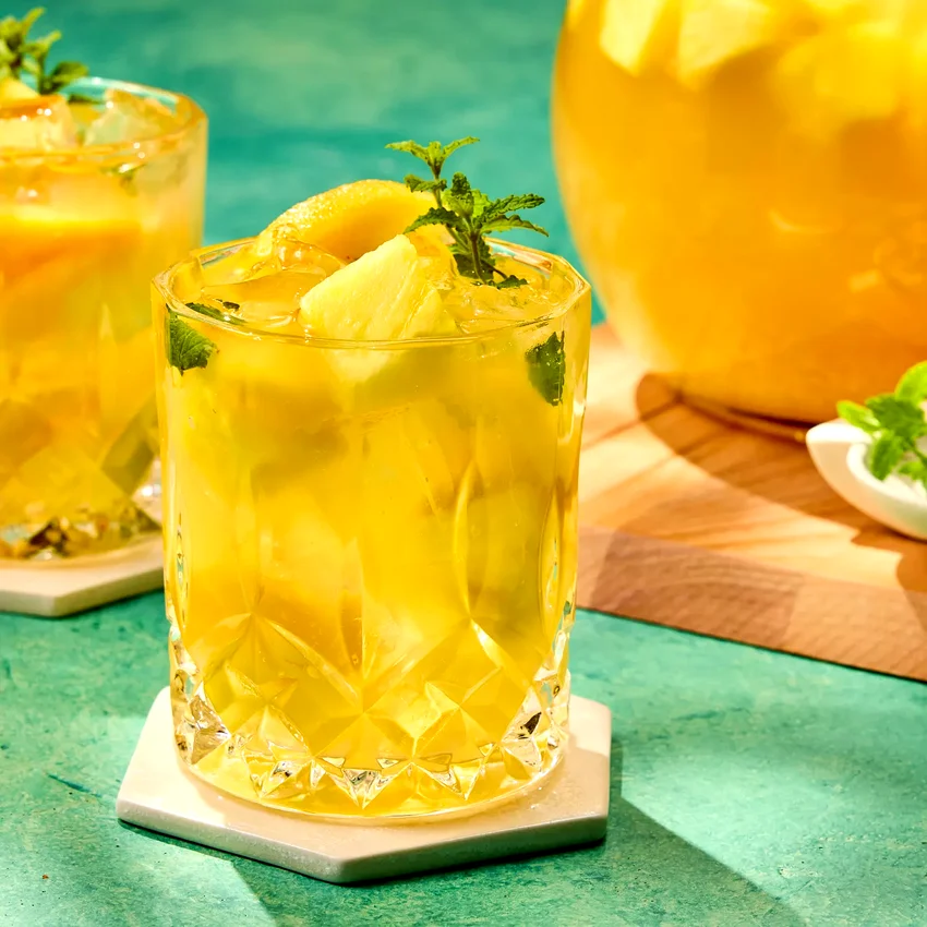 No-Added-Sugar Peach-Pineapple Mocktail