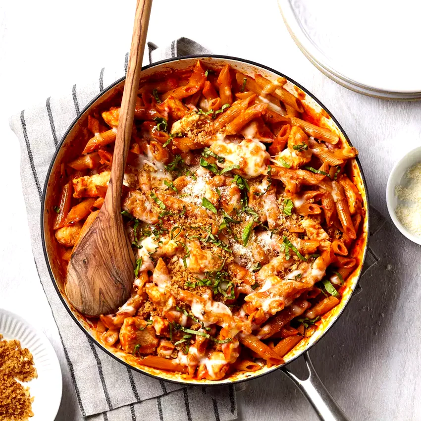 One-Pan Chicken Parmesan Pasta