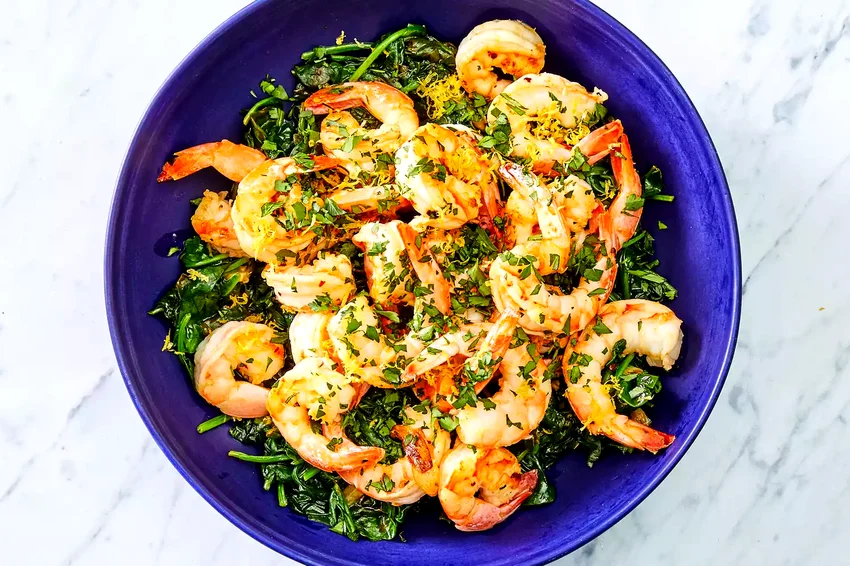 One-Pot Garlicky Shrimp & Spinach