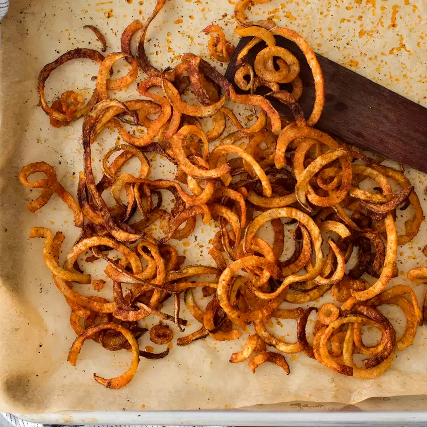 Oven-Baked Curly Fries