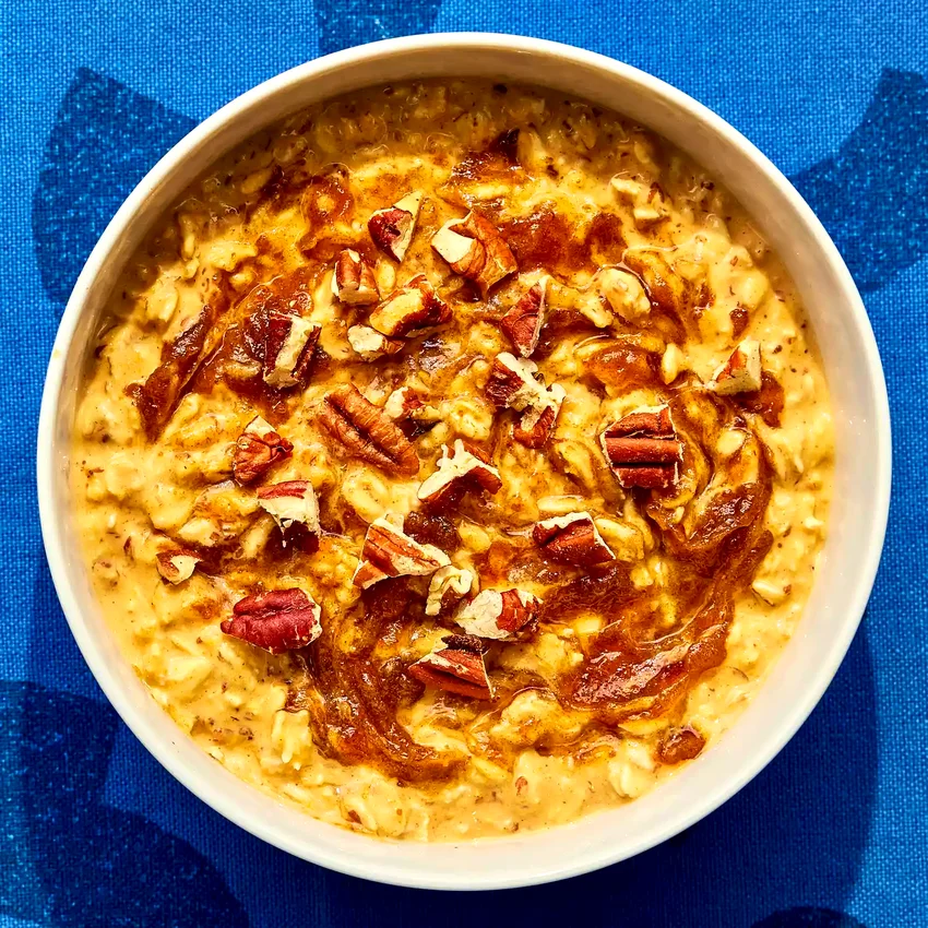 Pumpkin-Date Overnight Oats