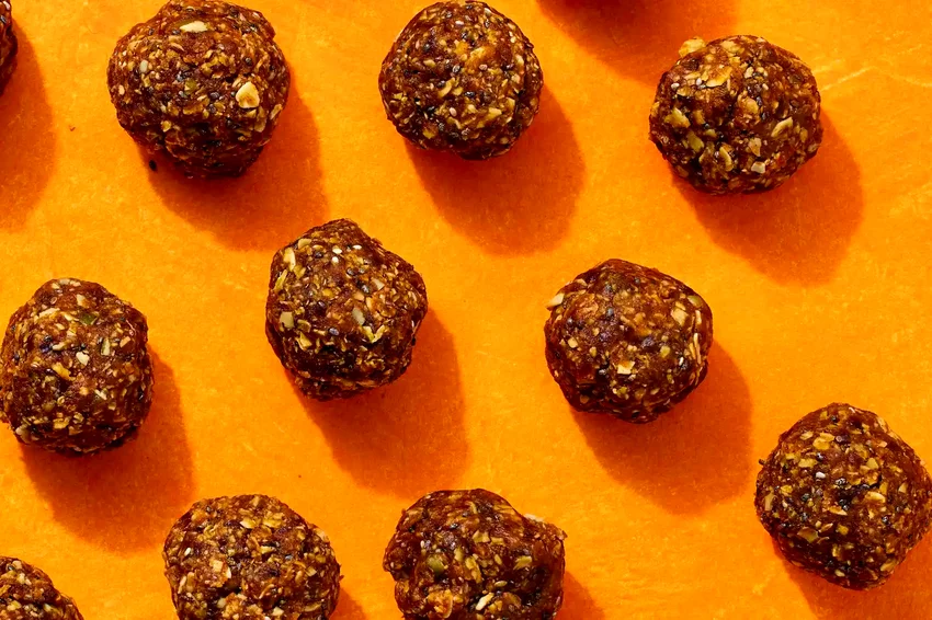 Pumpkin Spice Energy Balls