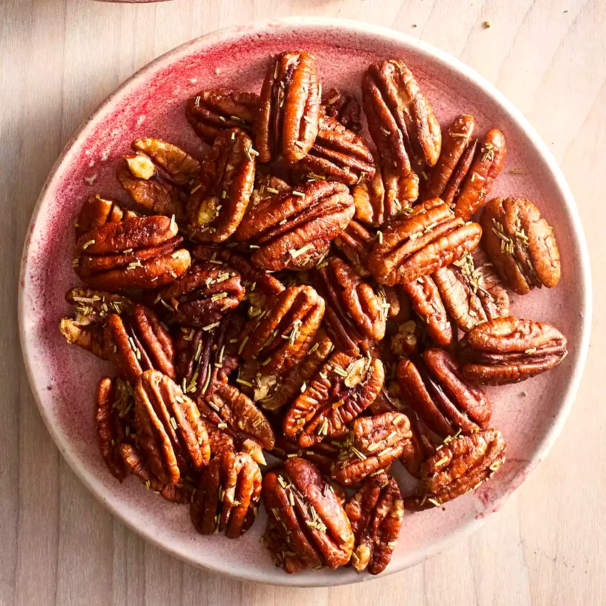 Rosemary-Garlic Pecans