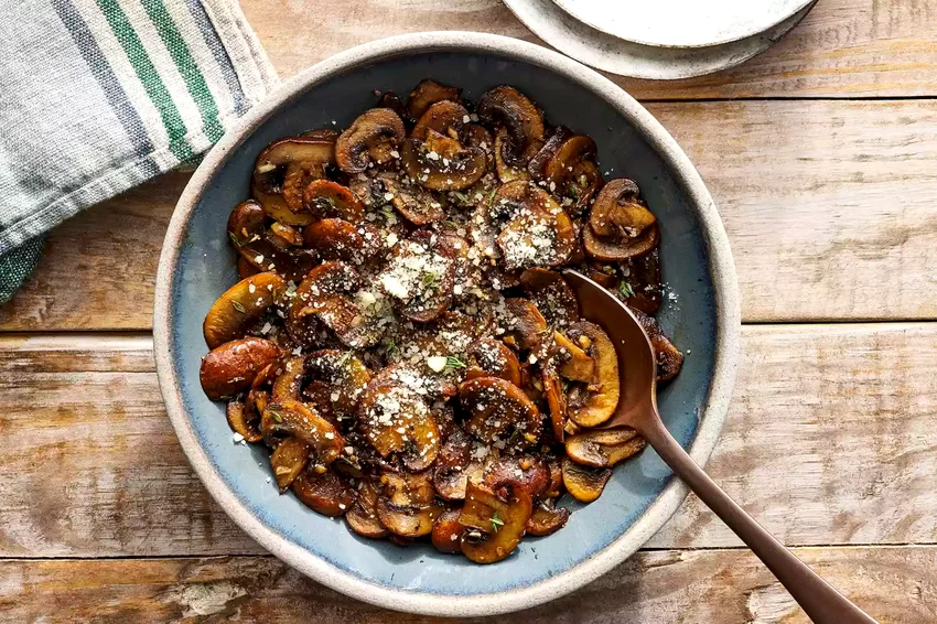 Sautéed Mushrooms with Balsamic & Parmesan