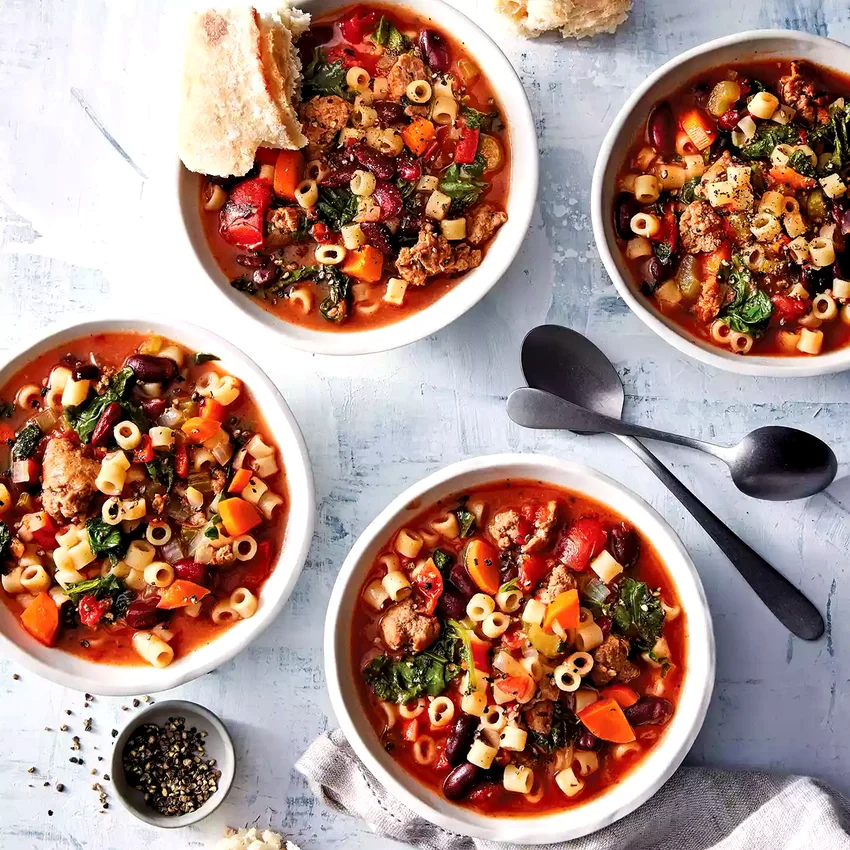 Slow-Cooker Turkey & Kale Minestrone Soup