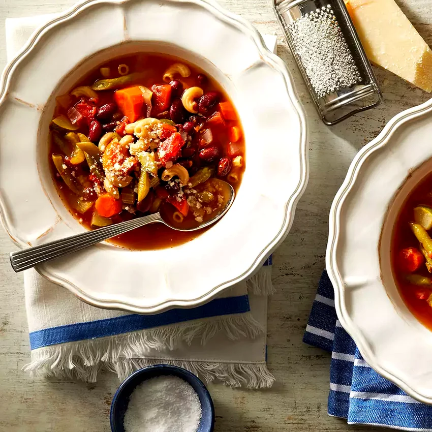 Slow-Cooker Vegetable Minestrone Soup