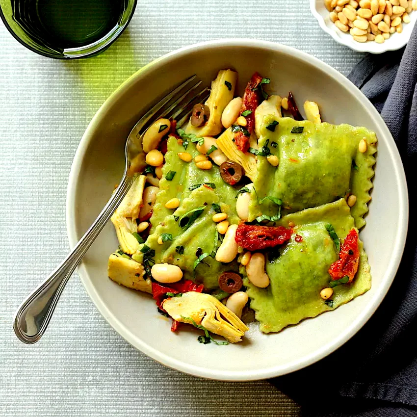 Spinach Ravioli with Artichokes & Olives