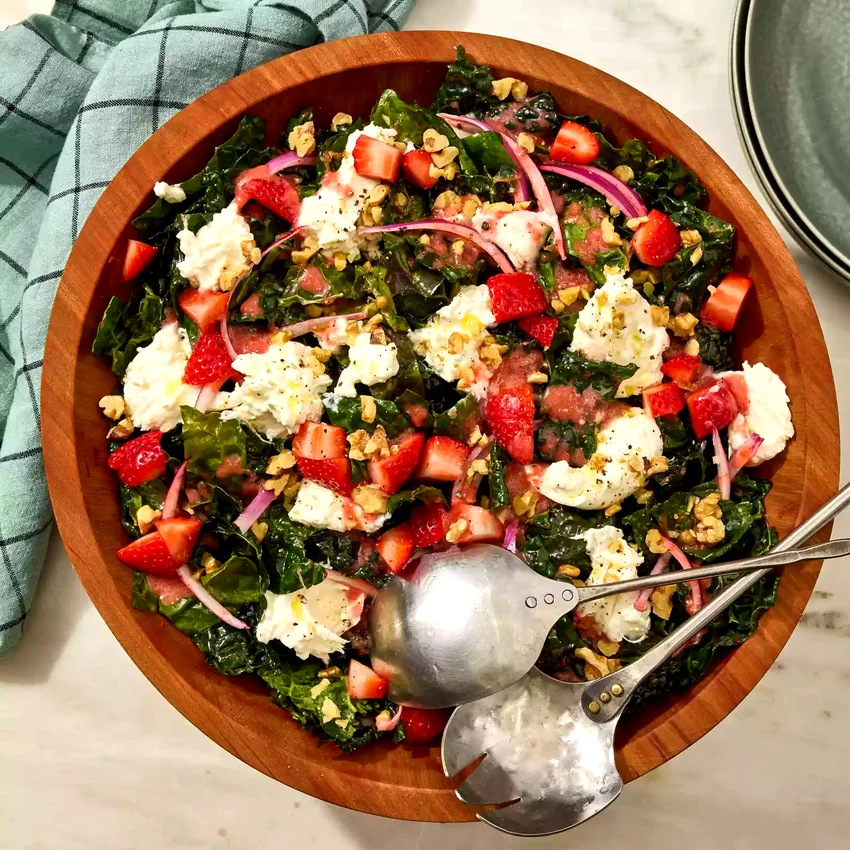 Strawberry & Kale Salad with Burrata