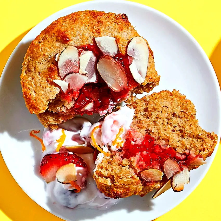 Strawberry-Orange Breakfast Cakes