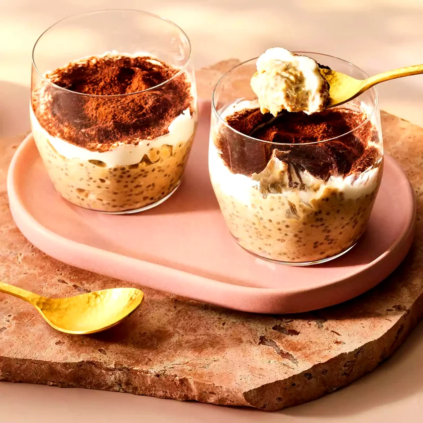 Tiramisu-Inspired Overnight Oats