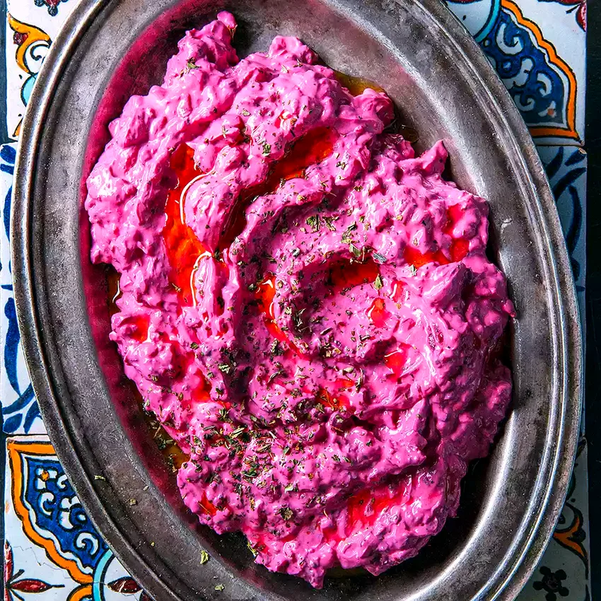 Yogurt with Beets (Borani Chogondar)