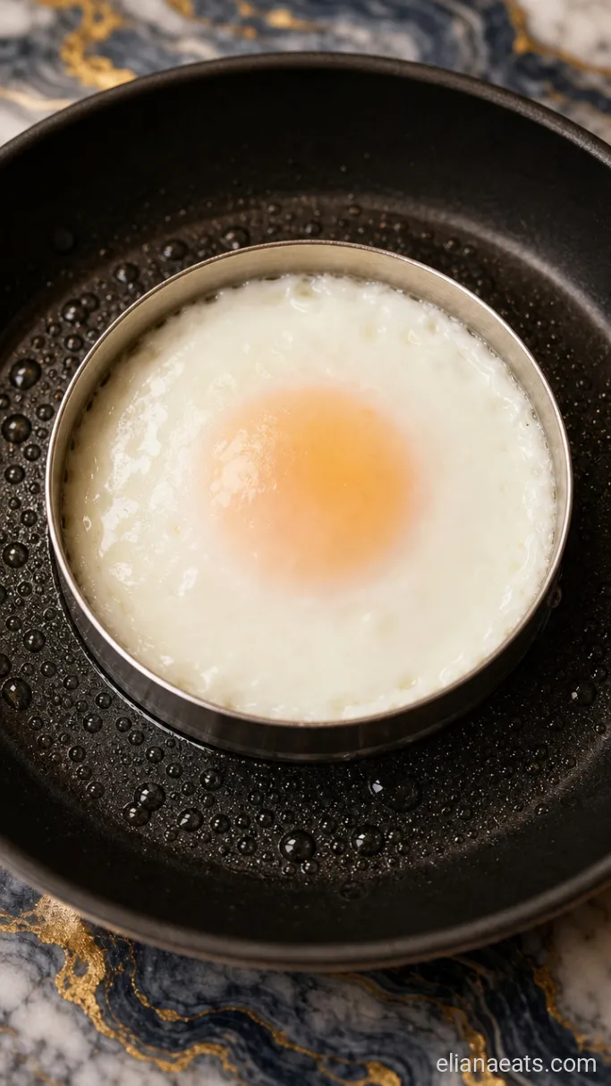 Step 3: Set the Egg in a Ring